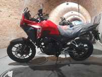 Honda NX NX500 czerwony, prod 2024, nowy, dealer Honda Poznań.