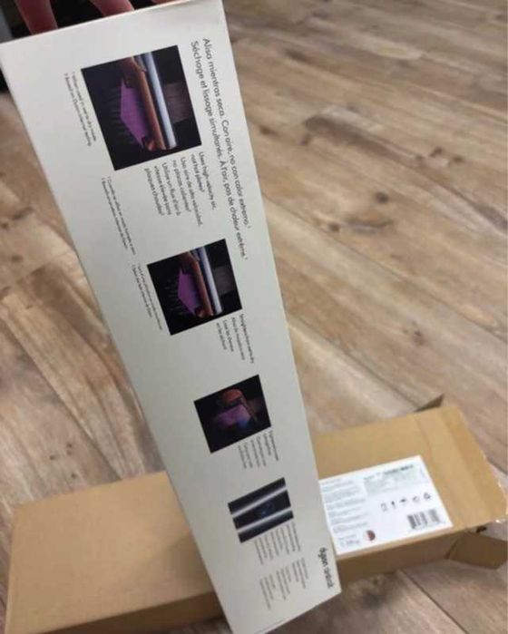 Oryginał Dyson airstrait HT01