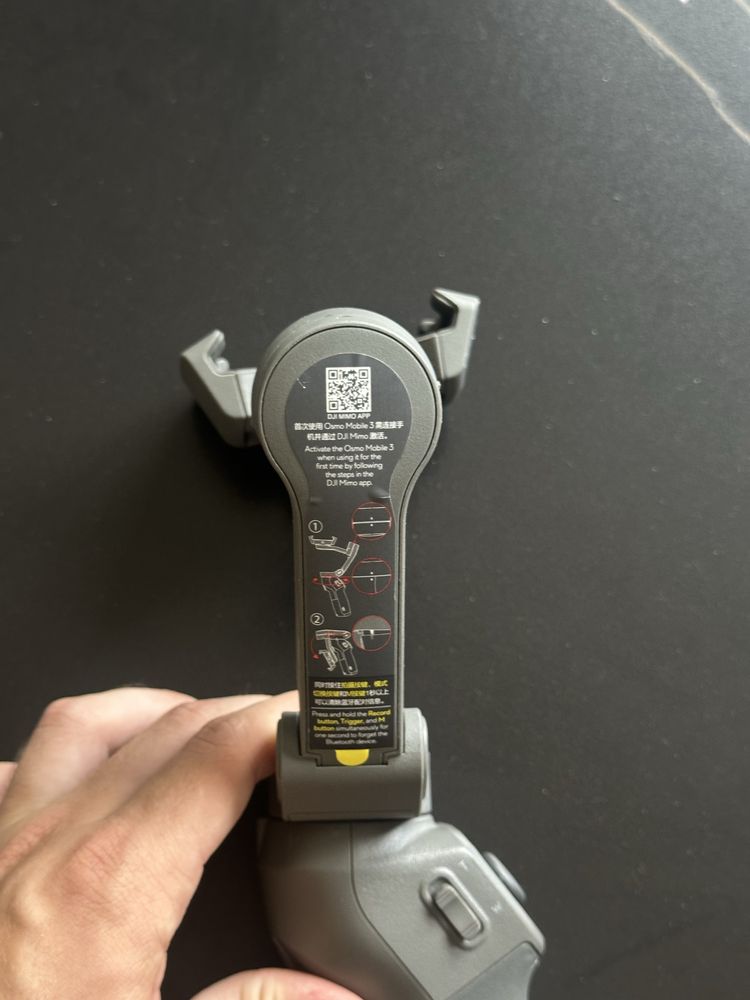 Продам стабілізатор DJI Osmo Mobile 3