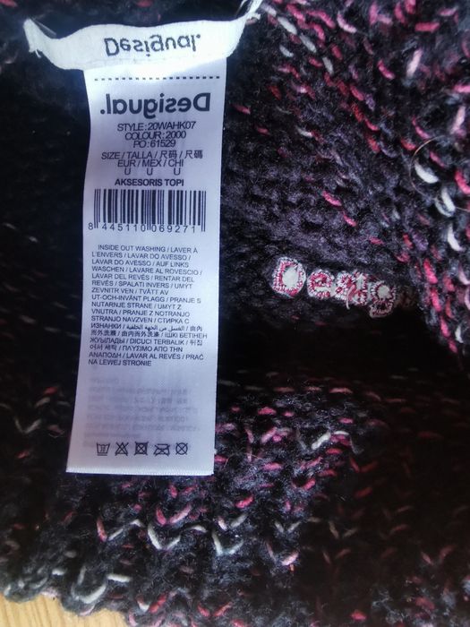 Czapka zimowa Desigual damska