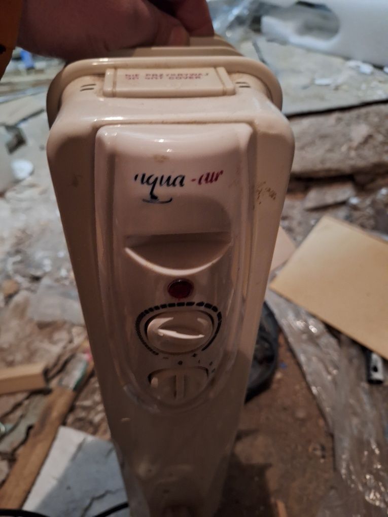 Grzejnik olejowy elektryczny 1500W