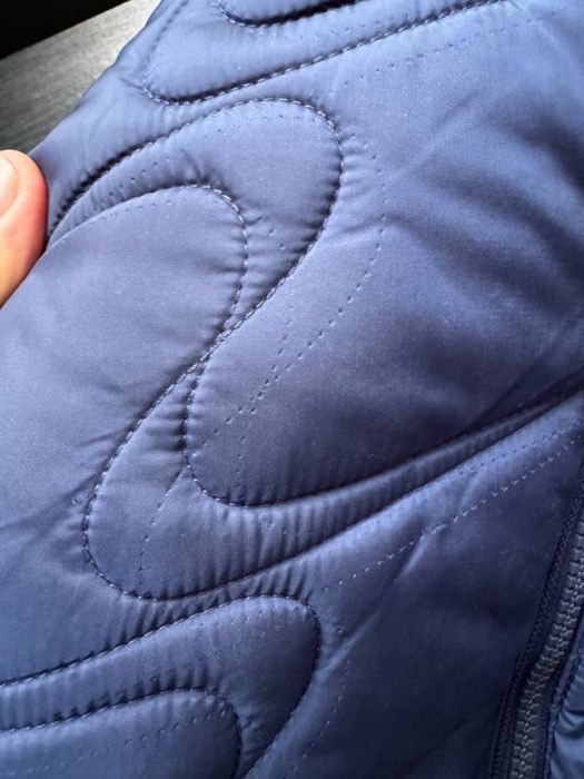 Зимова куртка Nike 5-6 років