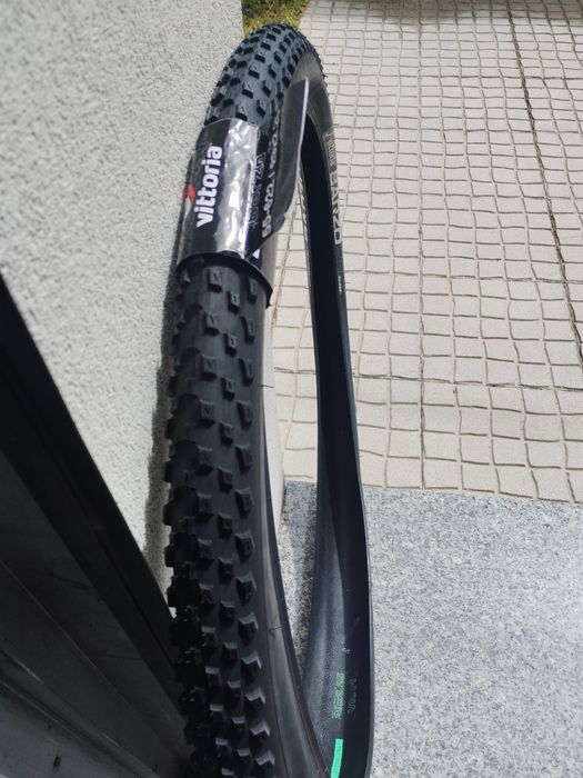 Pneu Barzo 2.5 Btt roda 29
