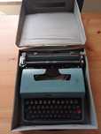 Maquina escrever vintage olivetti lettera 32