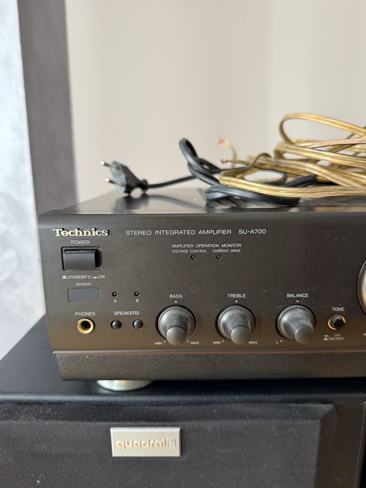 Technics SU-A700 i 2x głośnik Quadral Caerul QLX-205