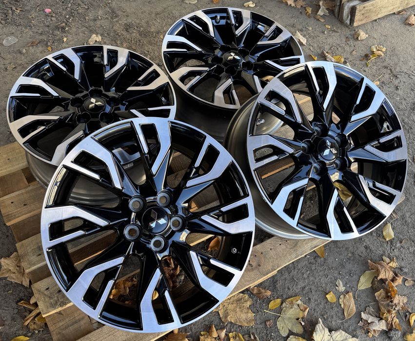 Mitsubishi R18 диски оригінальні