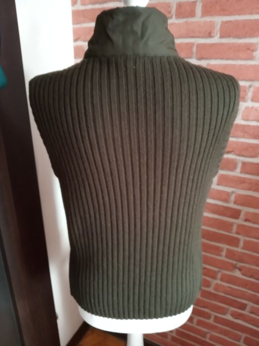 Bezrękawnik w kolorze khaki, roz. L
