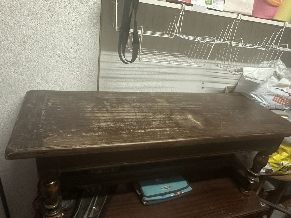 Mesa em madeira
