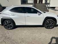 Lexus ux 250 h jak nowy business techno