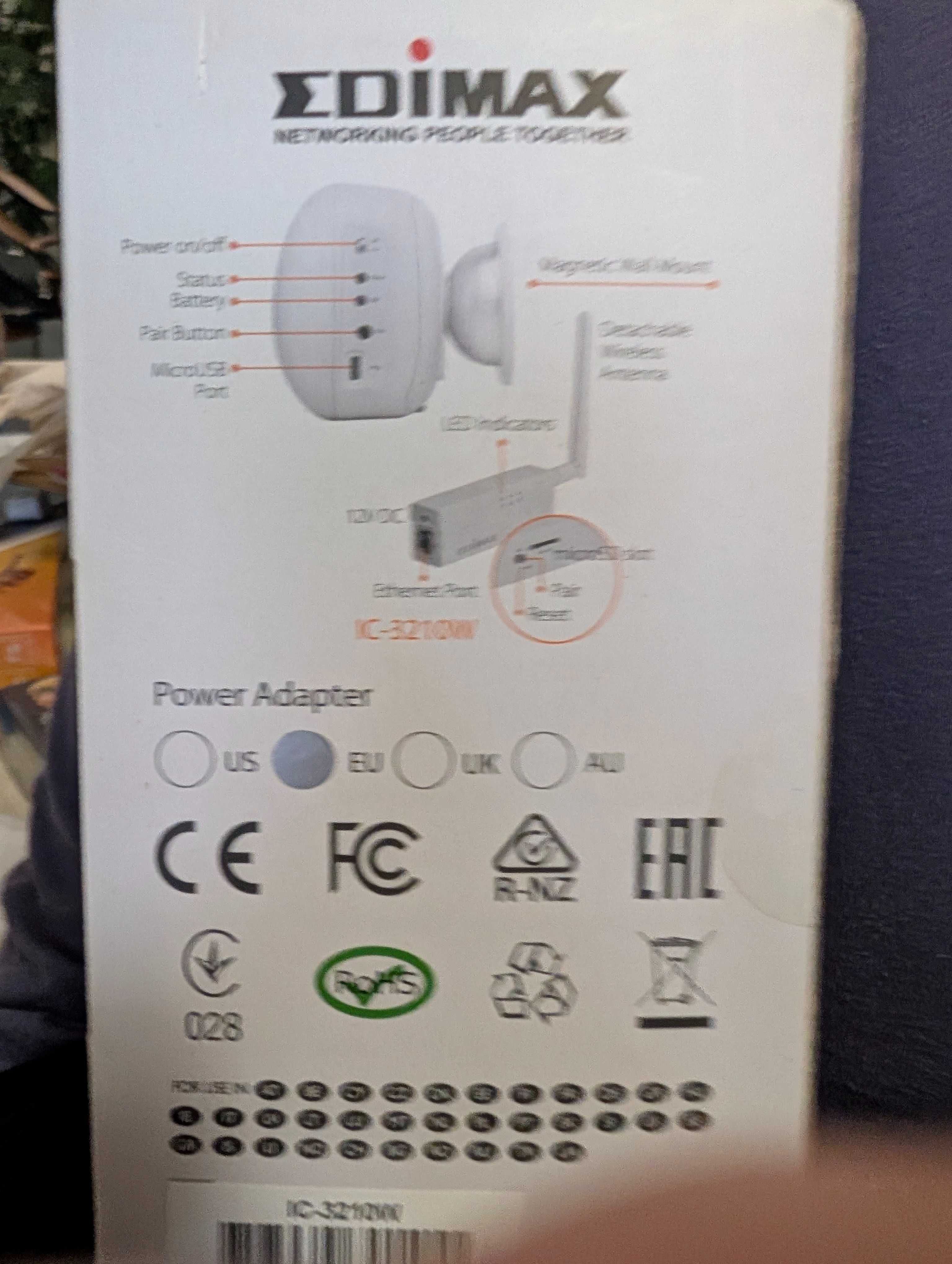 EDIMAX Smart Wireless Portable Indoor Camera IC-3210W