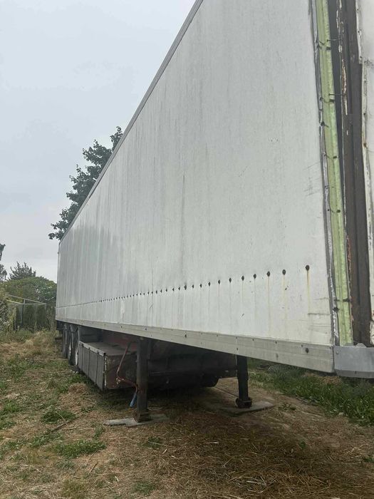 Zabudowa naczepa chłodnia Krone