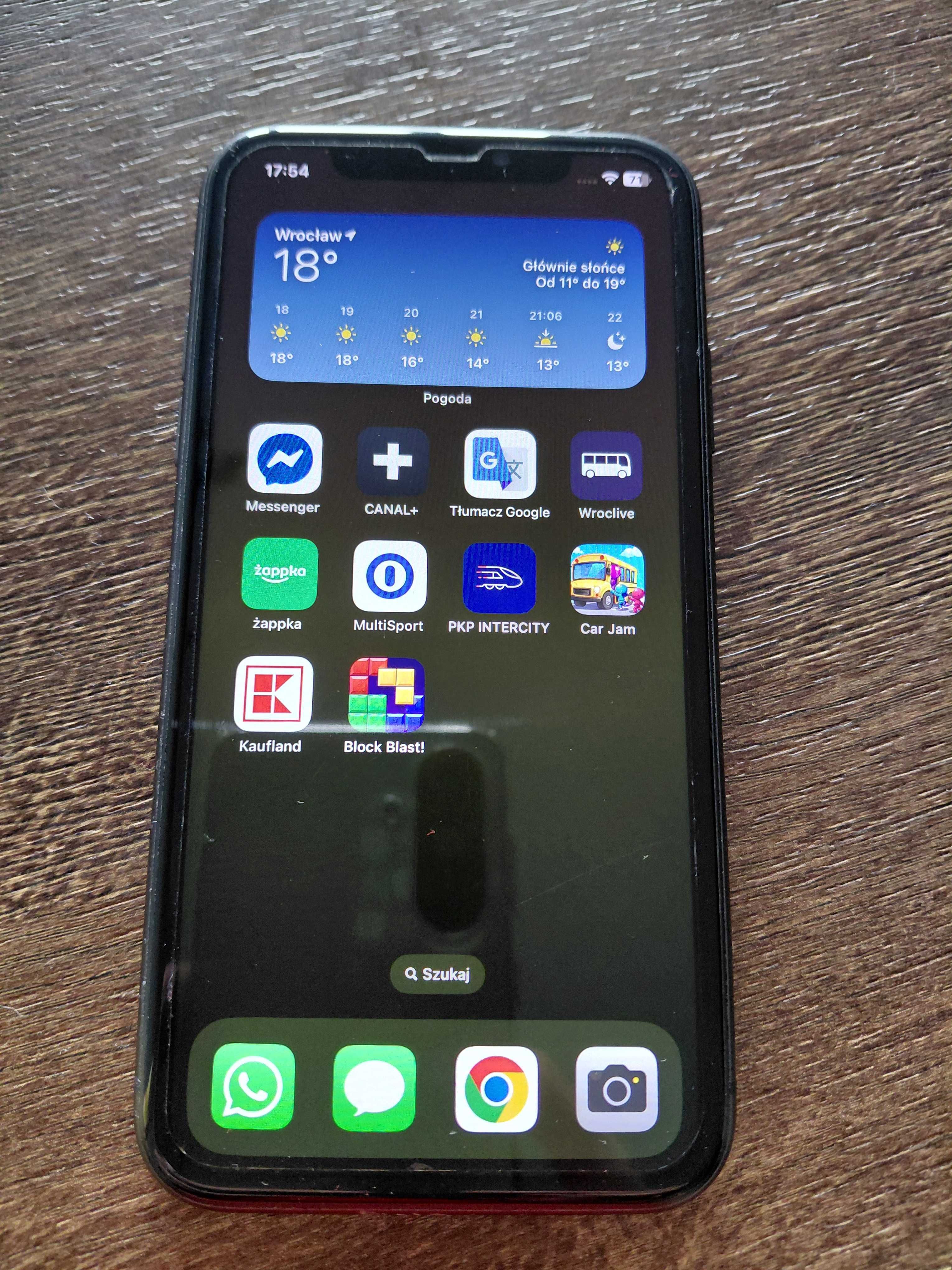 iPhone11  i Huawei nova 9
