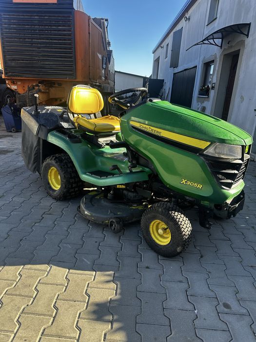 Traktorek John Deere X305R kosiarka