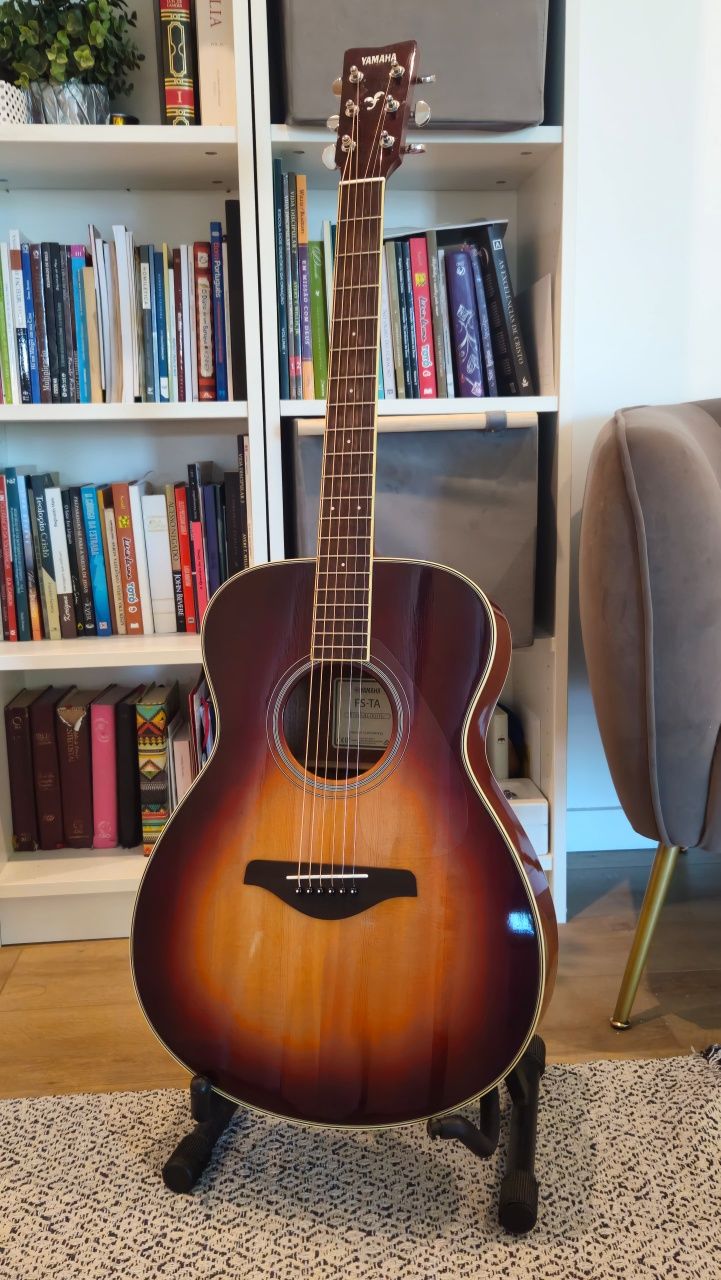 Guitarra Yamaha FS-TA