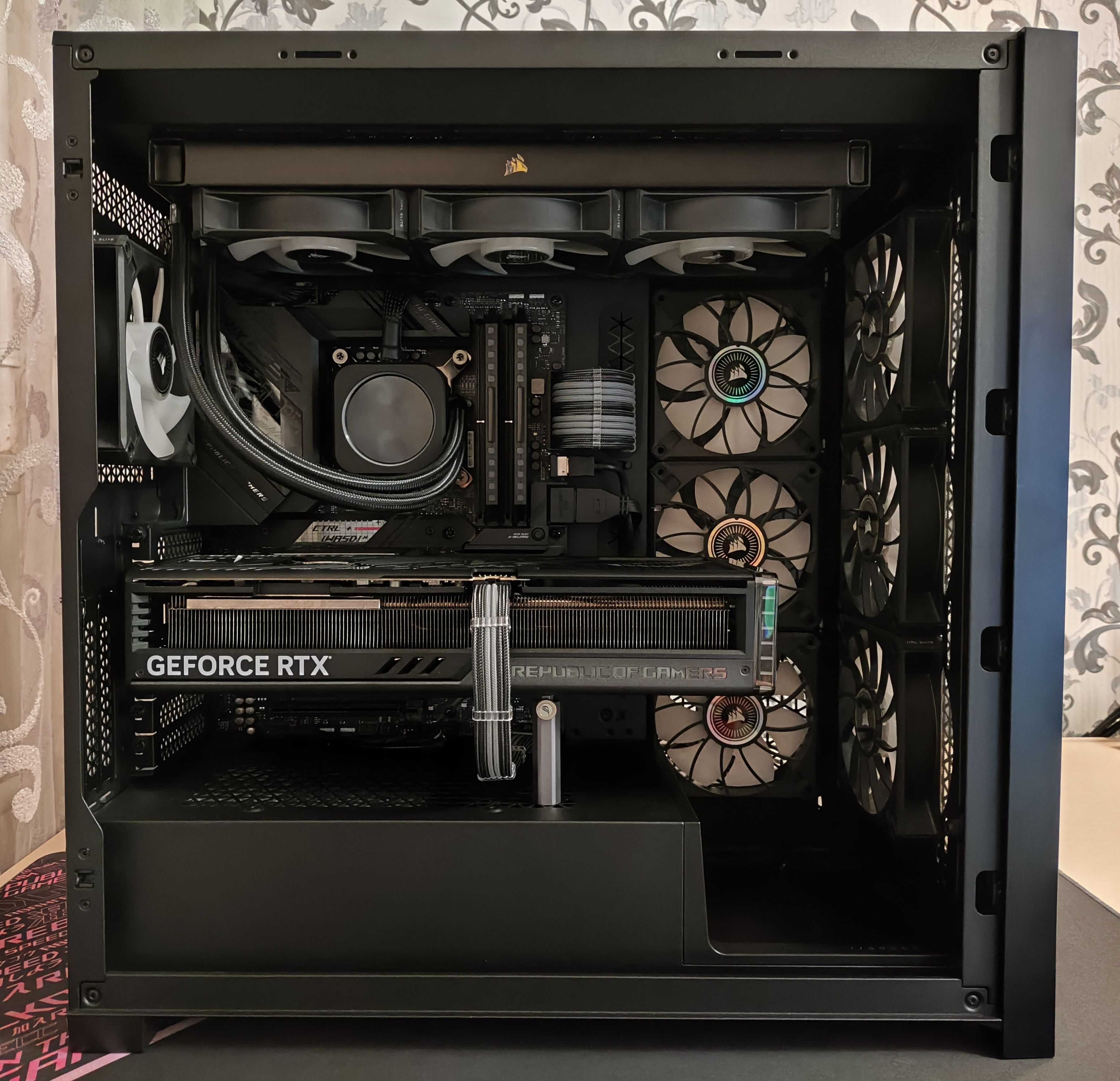 INTEL I7-13700KF / Z690 / DDR5 32Gb / NVME 250Gb + 1Tb / RTX 4080