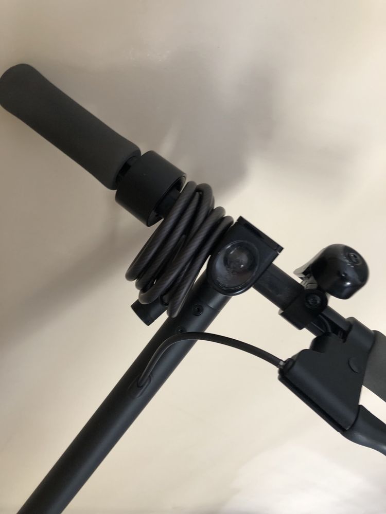 Xiaomi Mi Essential