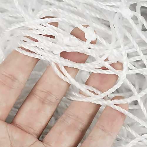 Siatka do bramki piłkarskiej 213x150x90 cm  mocna  odporna na warunki