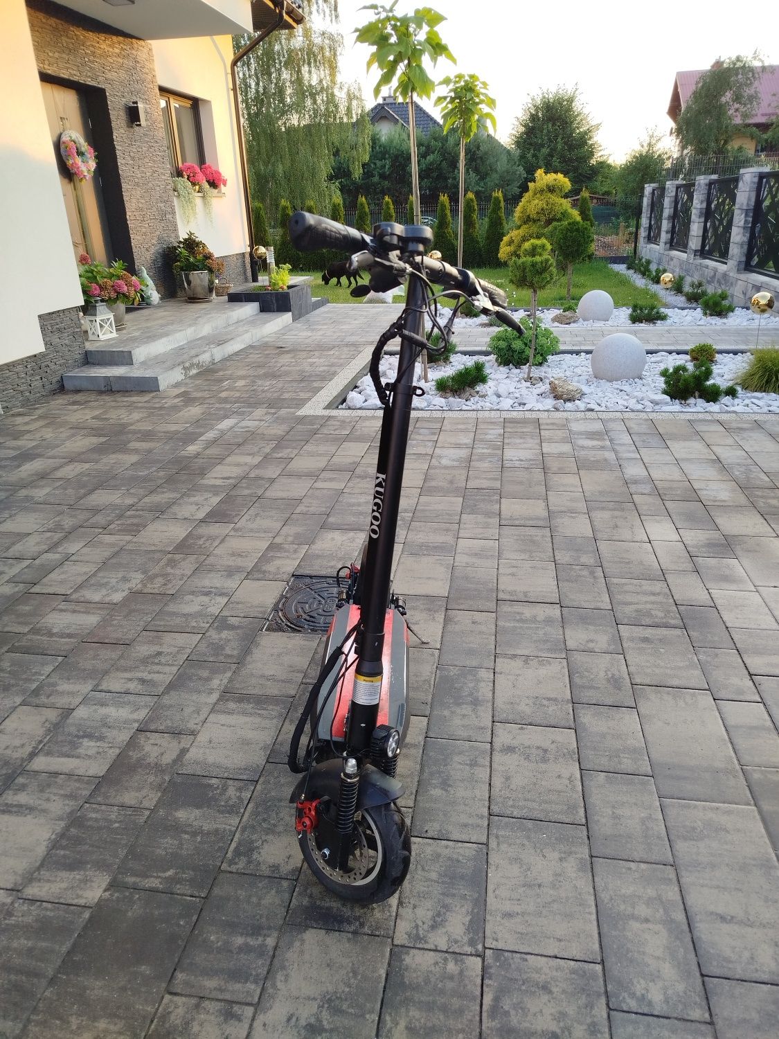 Sprzedam hulajnogę elektryczną Kugoo Kirin M4