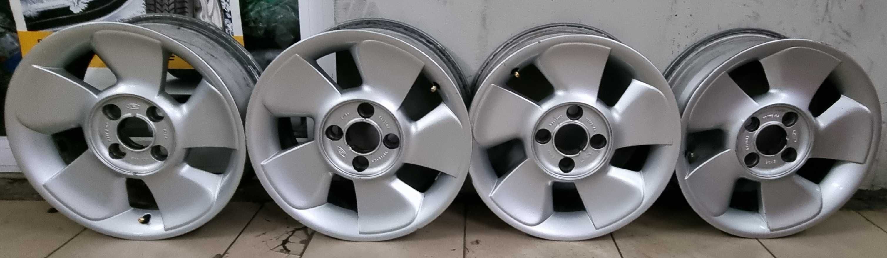 15' 4x108 felgi aluminiowe FORD używane