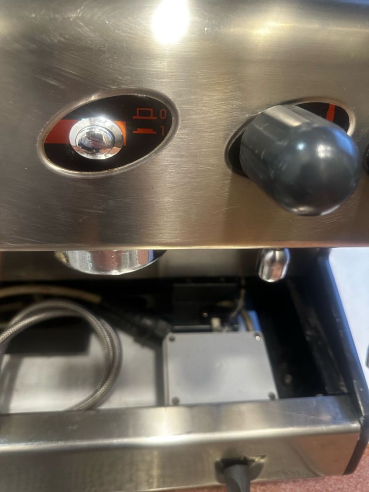 Máquina de Café Industrial