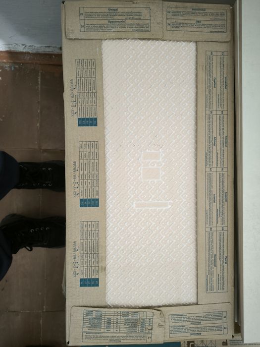 Продам плитку для стін та підлоги