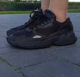 Buty adidas falcon