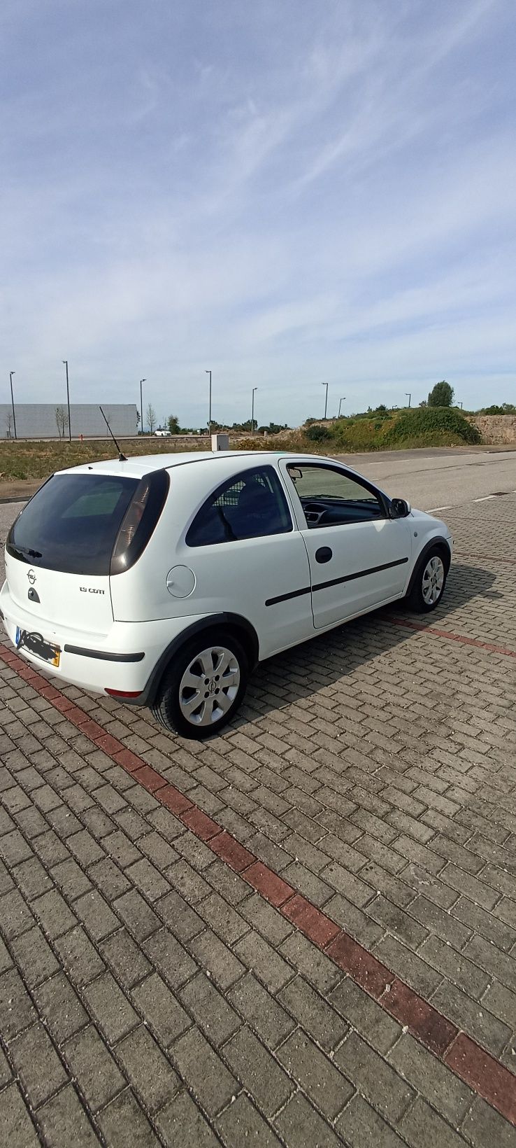 Vende-se Opel Corsa 1.3 CDTI negociável