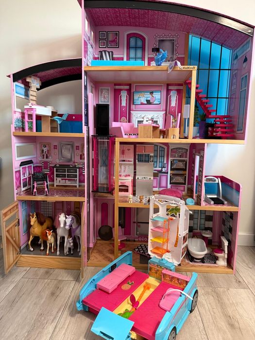 DOMEK Barbie z garażem i windą kinderkraft, kamper i basen!