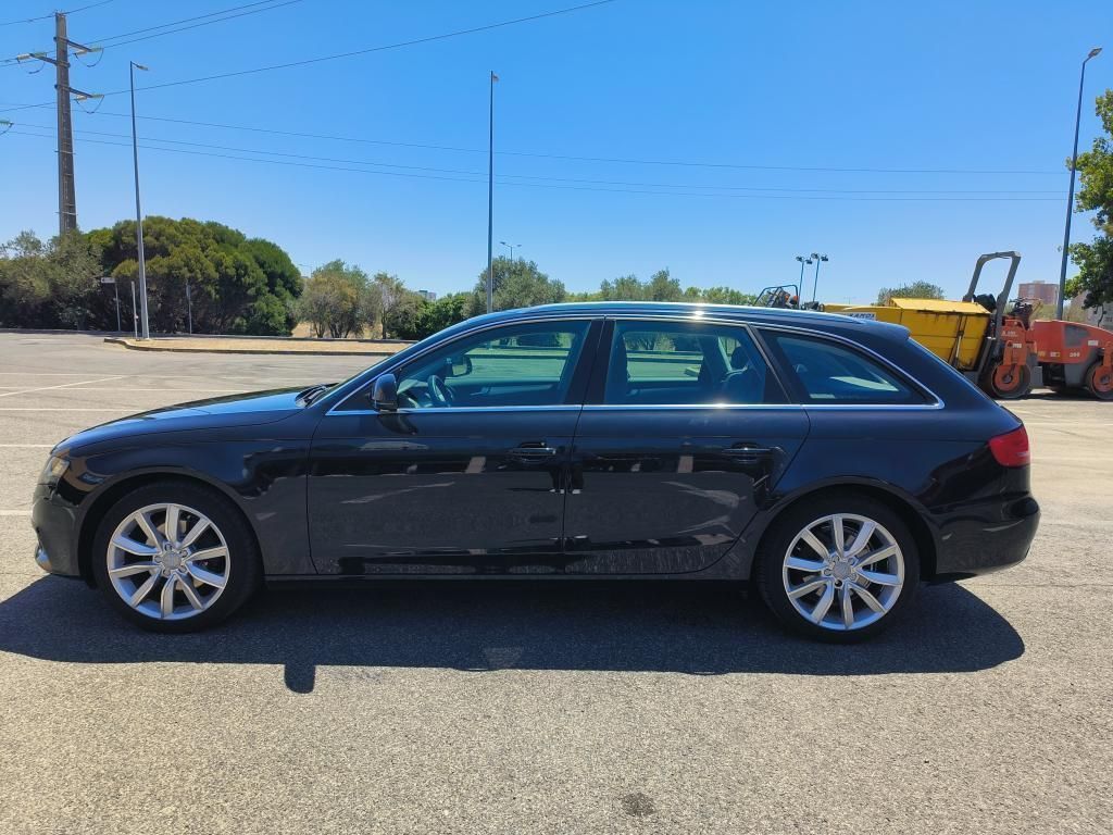 AUDI A4 B8 Avant Sport