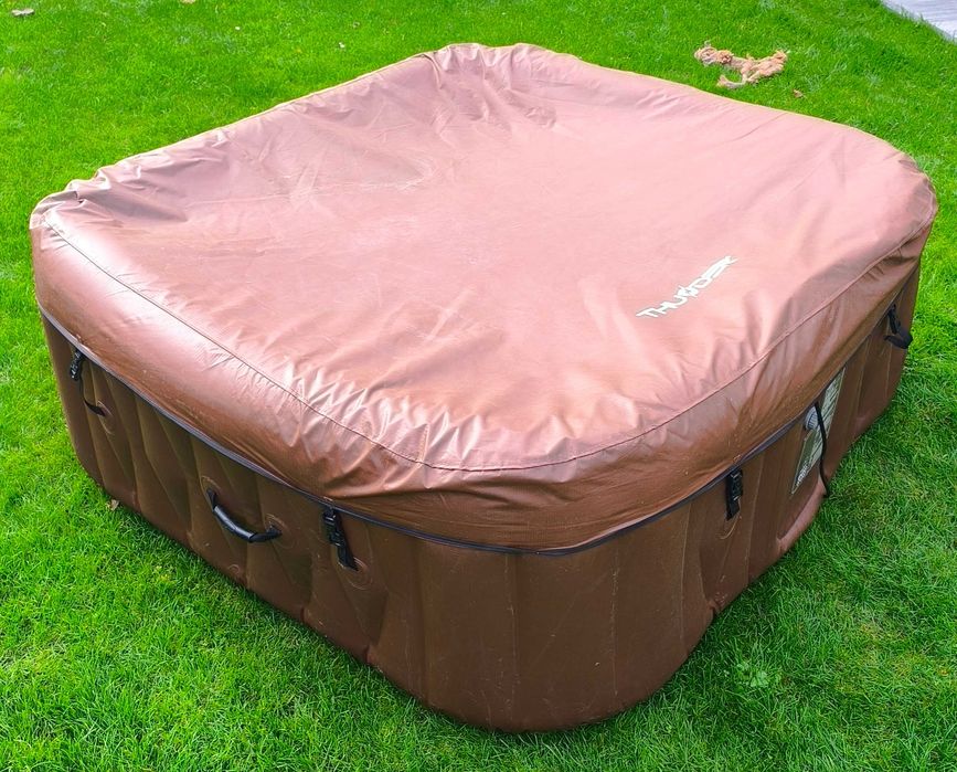 Jacuzzi ogrodowe 6 osobowe