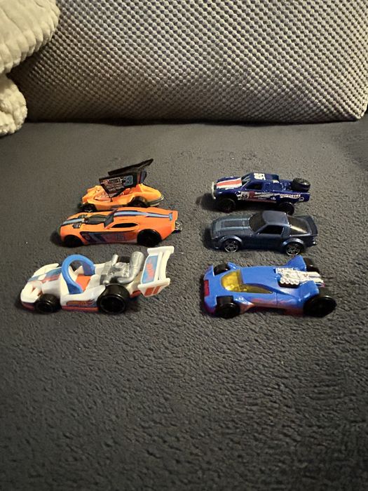 6 autek hotwheels