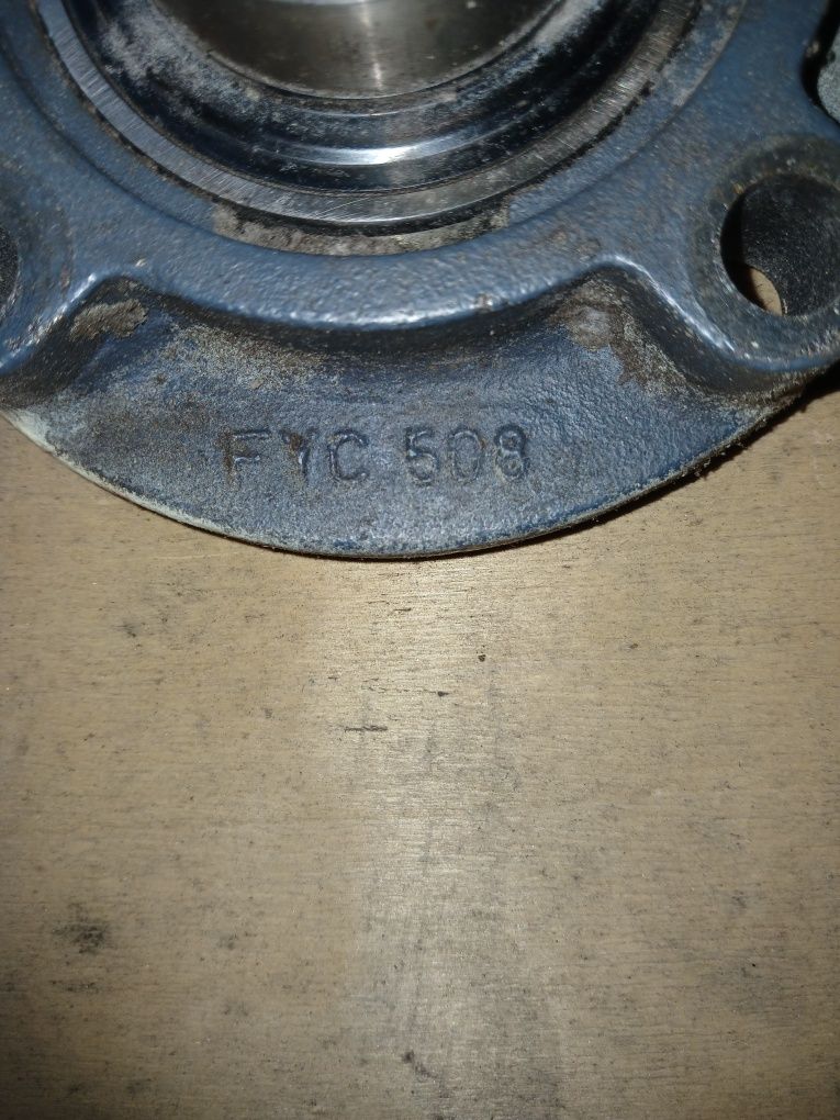 Підшипник корпусний 40 мм.діаметр SKF YAR 208 2f