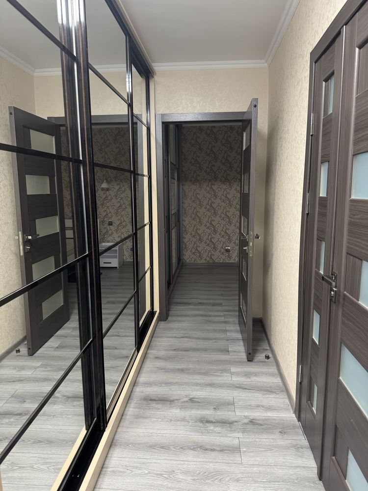 Продається 2 кімнатна квартира по вулиці Самбірській