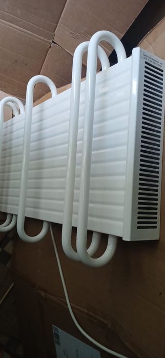 oszczedny grzejnik lazienkowy WIBO moc 1250w nowy6tyś.zl. drabinka