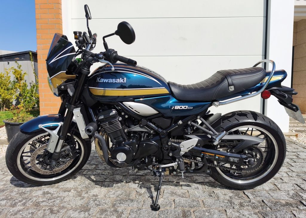 Kawasaki Z 900 RS 4000Kms