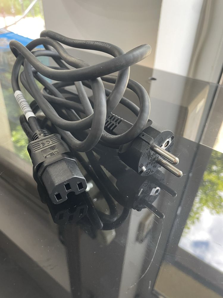 Kabel zasilający do komputera 2m