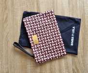 Clutch Bimba y Lola - Entrelaçado Multicolor com Alça de Pulso