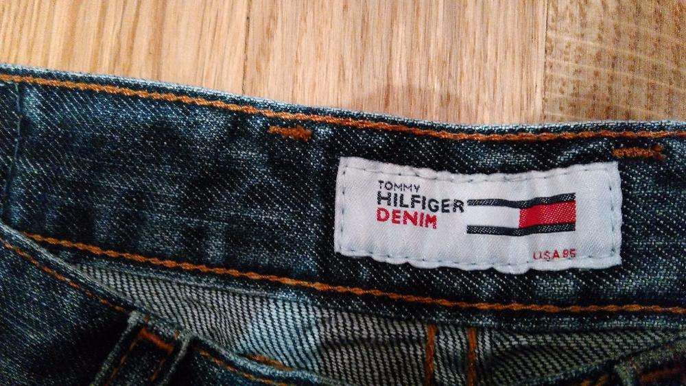 OKAZJA Spodnie damskie Tommy Hilfiger