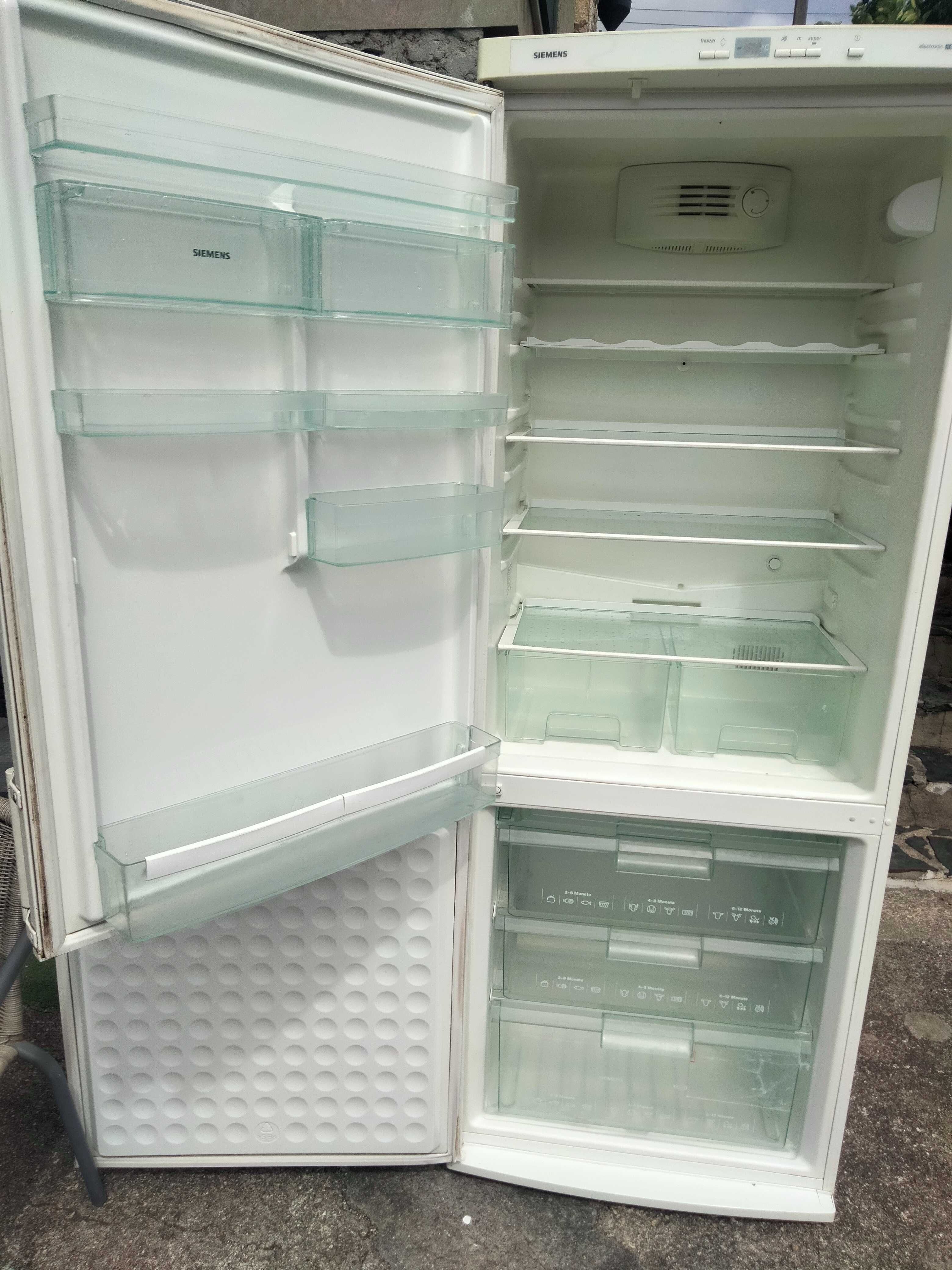 Frigorifico Combinado da Siemens (Grupo Bosch)