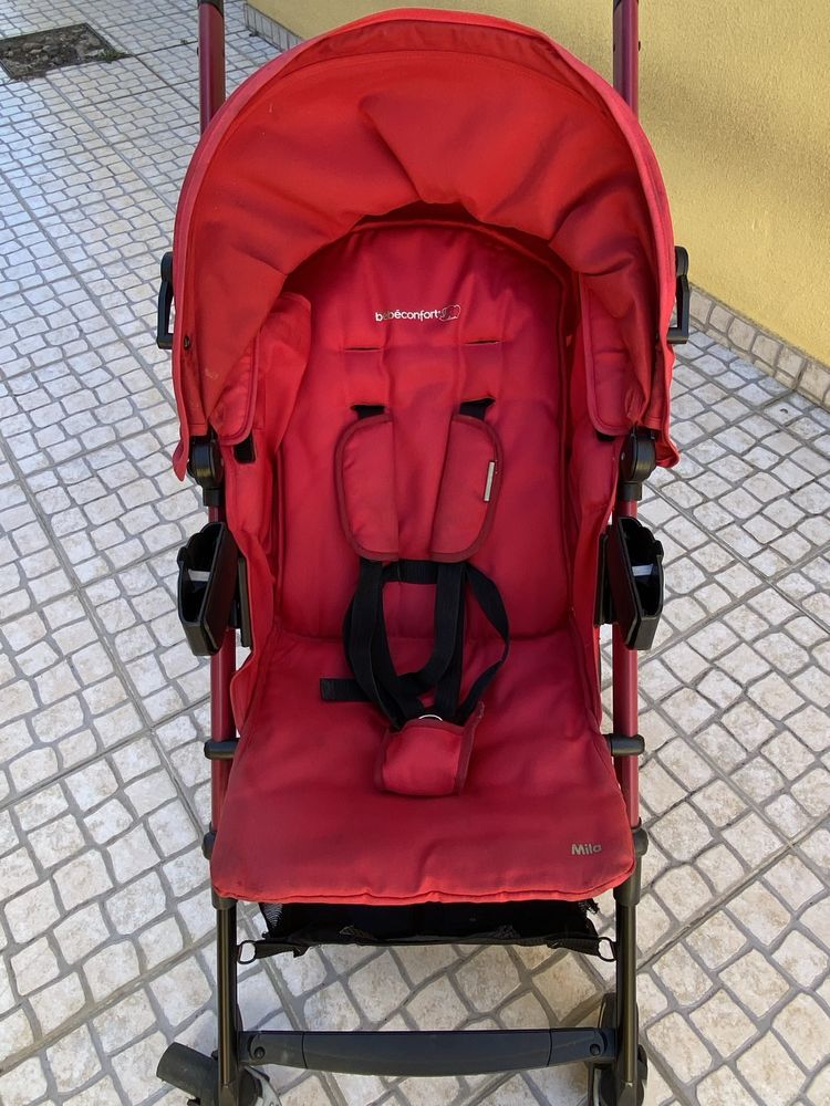 Carrinho de transporte de criança