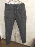 Czarne joggery L