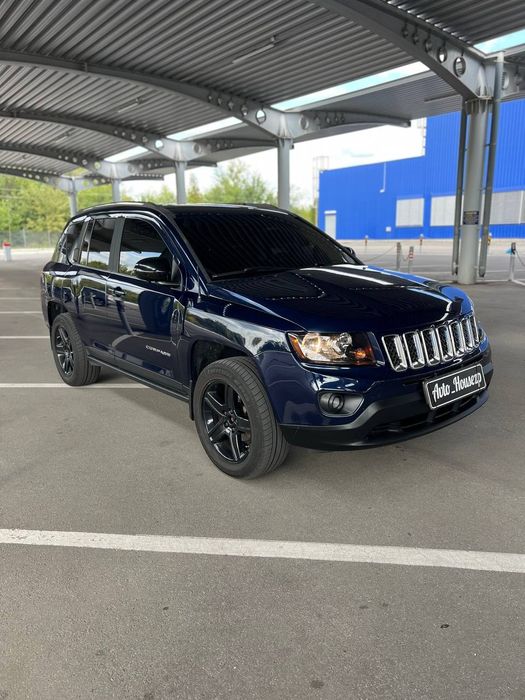 Продам Jeep Compass