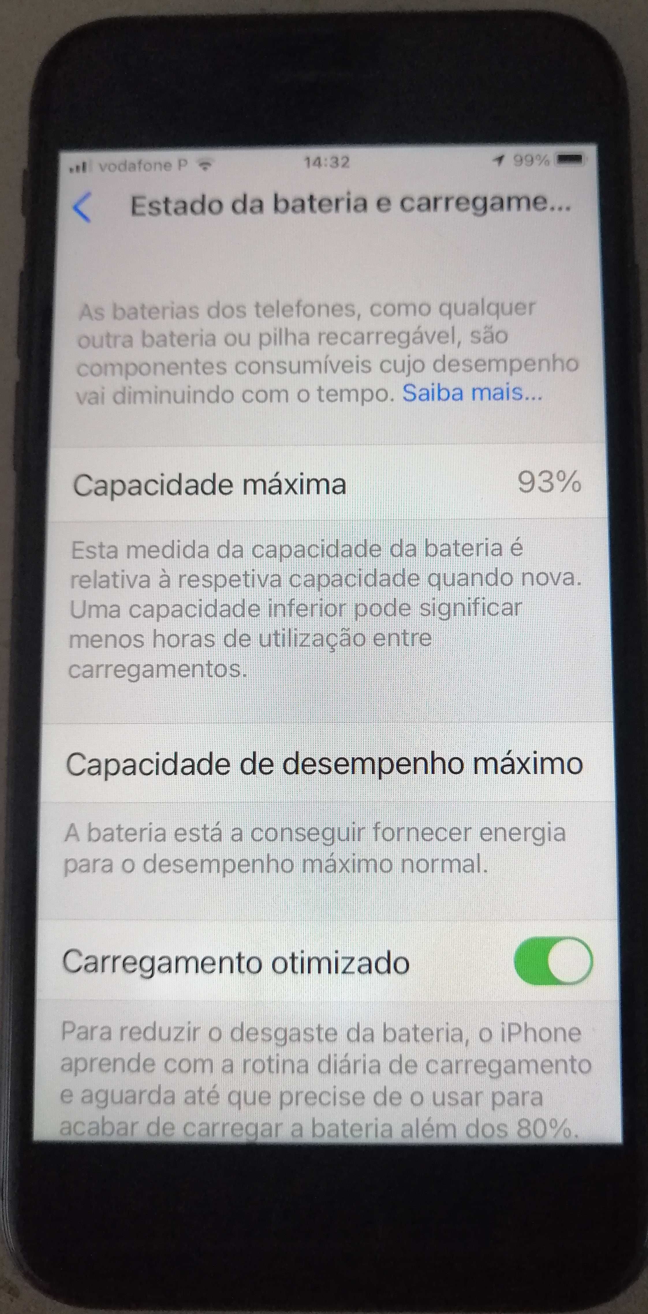 IPHONE 8 EM BOM ESTADO