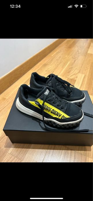 Tenis rapaz DKNY
