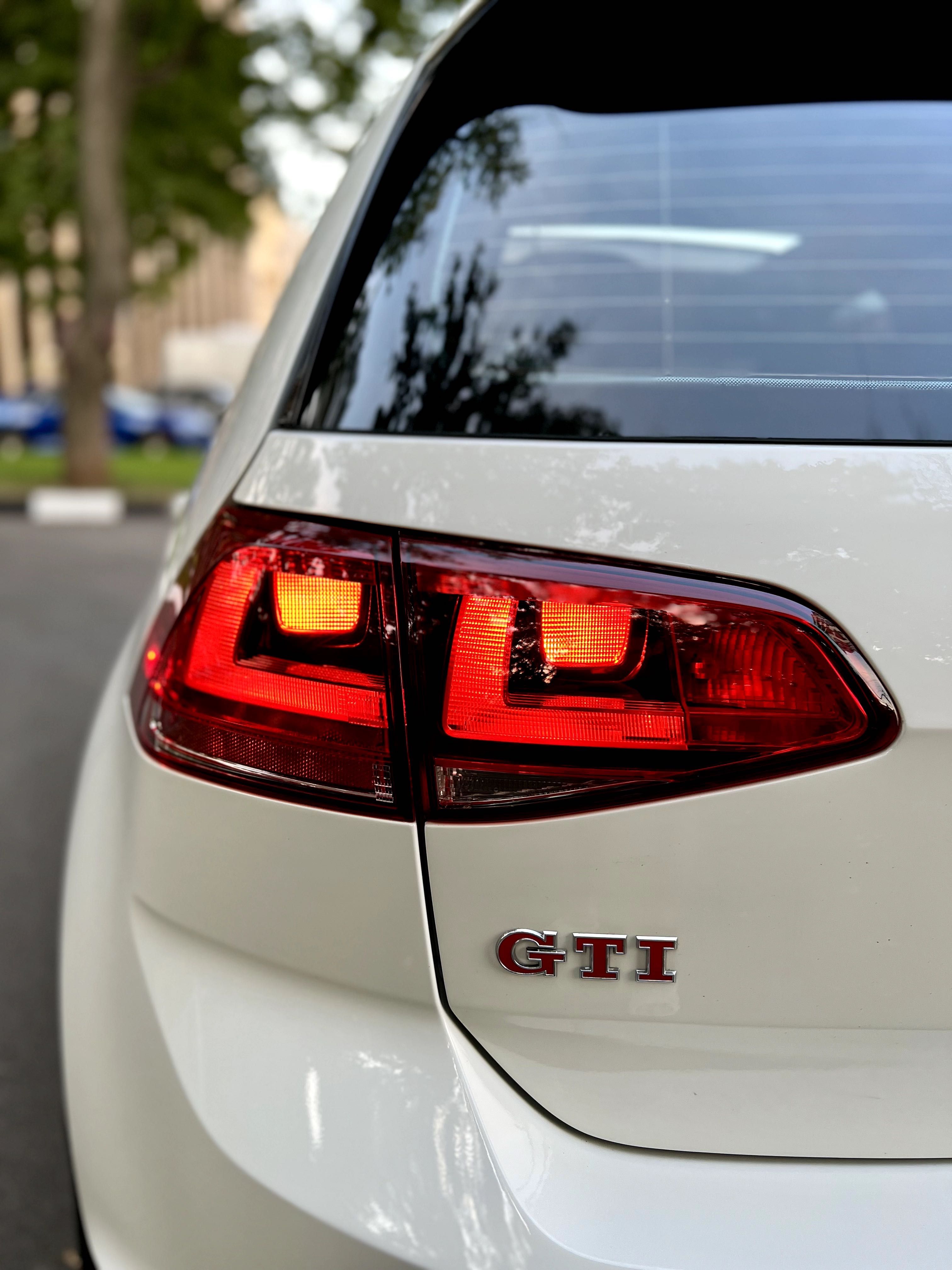 Volkswagen Golf 7  GTI Performance