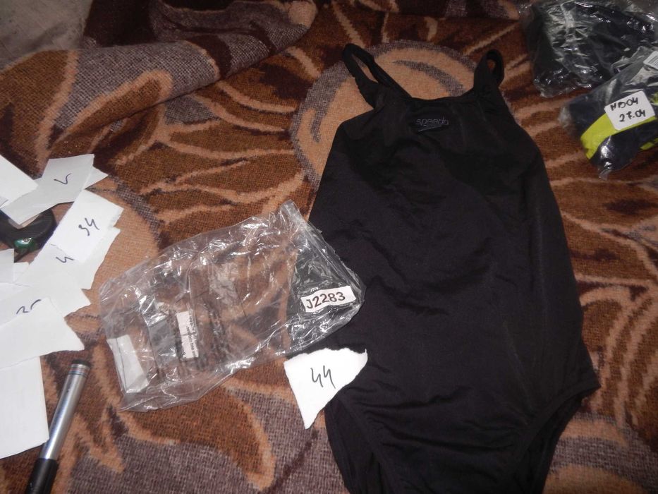 Wyprzedaż->Speedo strój kąpielowy jednoczęścio rozmiar 44