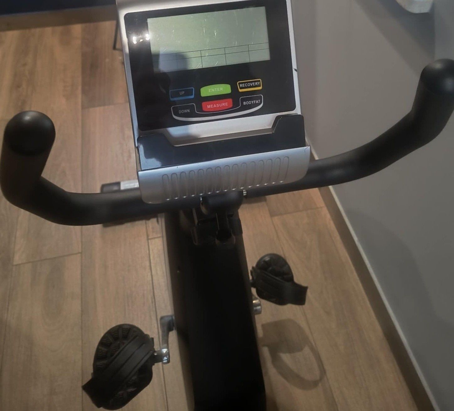 Rower stacjonarny Hertz  Comfort 3 – magnetyczny, 8