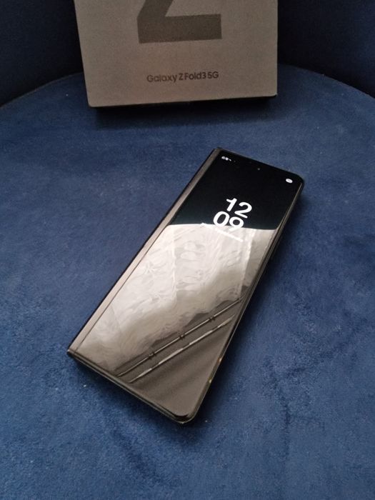 Samsung Z Fold 3 pierwszy właściciel uzywany tylko w domu