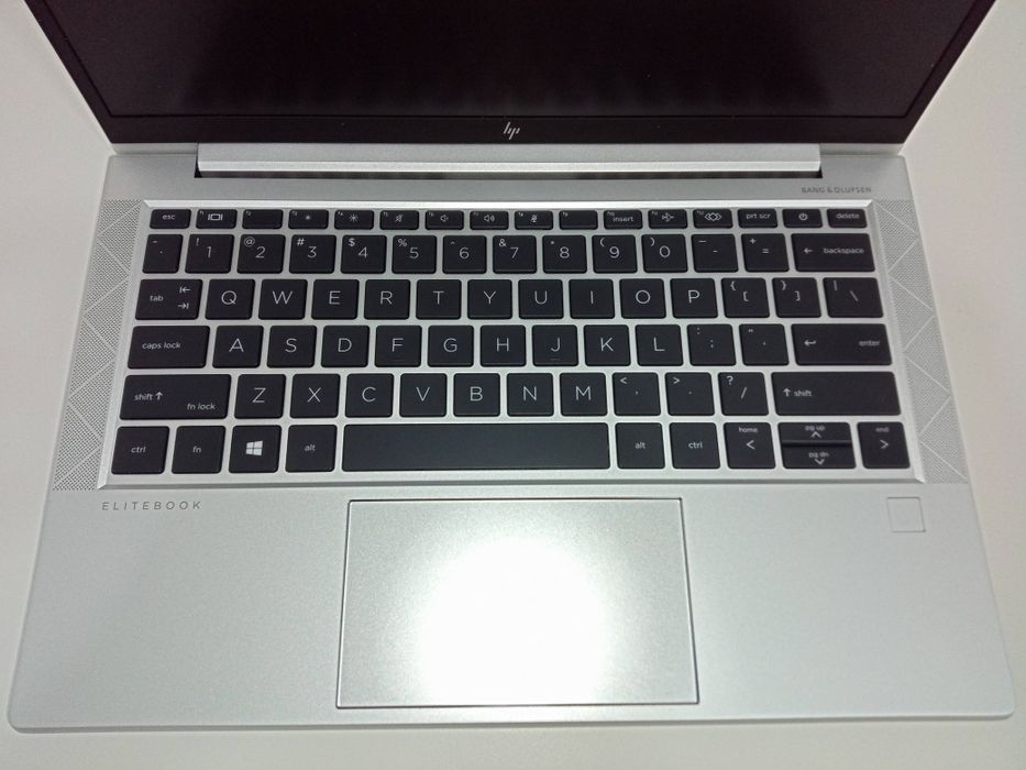 HP Elitebook 835 G8
