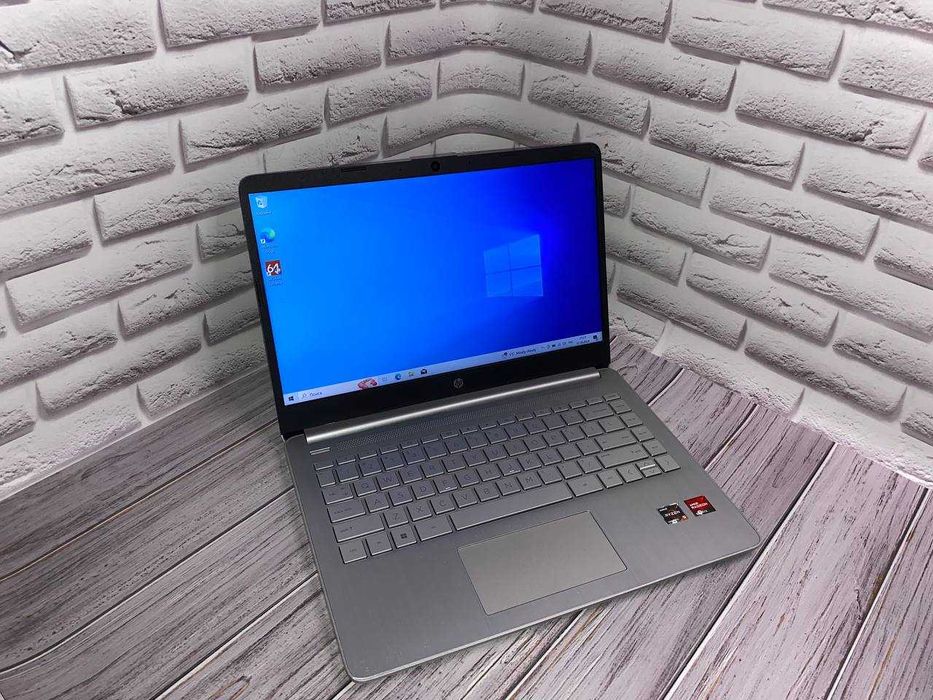 HP 14 fq1025nr | Ryzen 5 5500U | 8GB Ram | 256 SSD